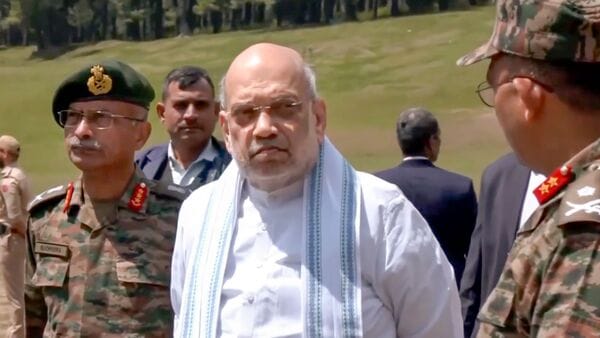 Amit Shah का सभी मुख्यमंत्रीयों कों निर्देश,राज्यों से पाकिस्तानी लोगों को जल्द से जल्द हटाएं