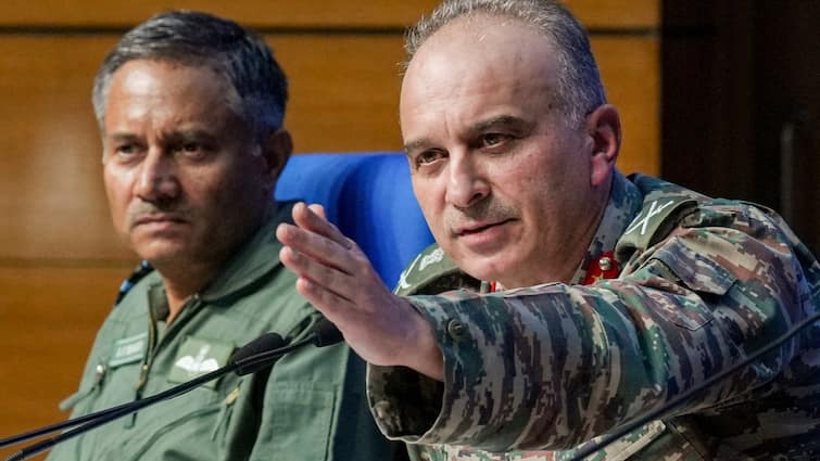 Operation Sindoor Talk With Pakistan DGMO On 12 May 2025 Over Ceasefire Lieutenant General Rajiv Ghai said time to answer | Operation Sindoor: आज फिर पाकिस्तान से होगी DGMO स्तर की बातचीत, लेफ्टिनेंट जनरल राजीव घई बोले