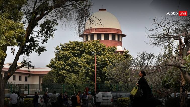 2002 Godhra Train Case Gujarat Government opposes convicts petition of acquittal | 2002 गोधरा ट्रेन अग्निकांड: गुजरात ने दोषी की बरी करने की याचिका का किया विरोध, SC में कहा