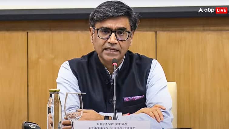 विदेश सचिव विक्रम मिसरी की बेटियों को किया ट्रोल तो महिला आयोग ने लिया एक्शन, कहा- ‘स्वीकार्य नहीं…’