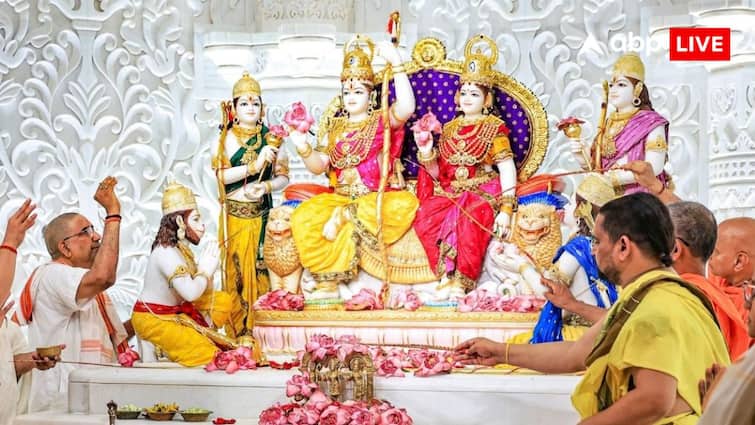 राम दरबार की मू्र्ति बनाते समय हुआ चमत्कार! मूर्तिकार बोले- एक ही शिला थी, लेकिन प्रभु राम…