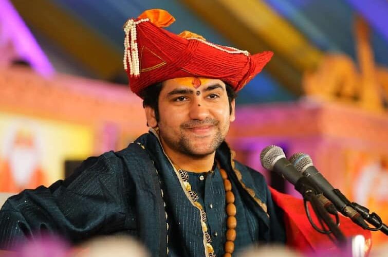 बकरीद से पहले धीरेंद्र कृष्ण शास्त्री का बड़ा बयान, कहा  'किसी भी मजहब में जीव हिंसा निंदनीय, अगर…'