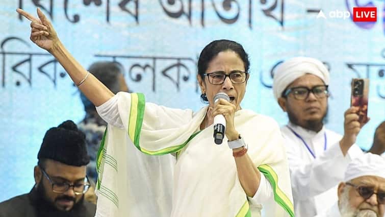 west bengal cm mamata banerjee slams ECI BJP implement backdoor NRC in india bihar voters list