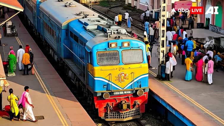 Air India Plane Crash Western Railway Will Run Special Trains From Ahmadabad To Mumbai And Delhi Know Rout