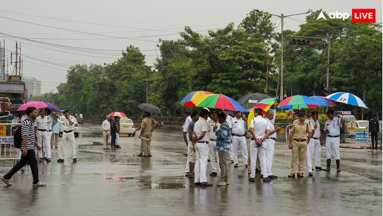 भारत बंद: बिहार-बंगाल से केरल तक दिखा असर, कहीं ट्रेन रोकने की कोशिश तो कहीं चक्का जाम, जानें बड़े अपडेट्स