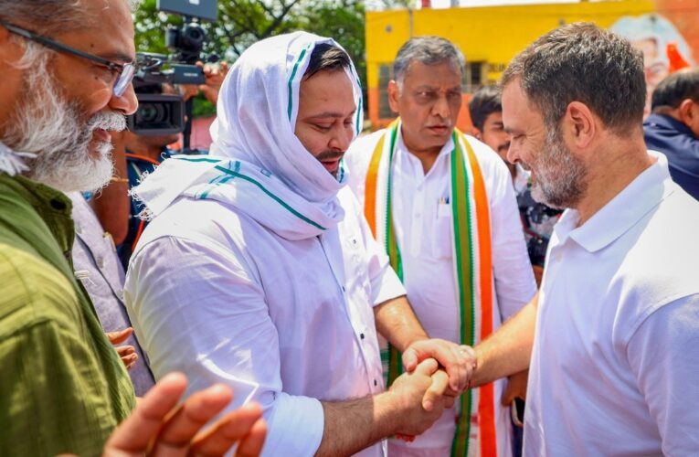 Bihar:राहुल-तेजश्वी का चुनाव आयोग के खिलाफ मार्च,कहा बिहार में चुनाव की चोरी की कोशिश हो रही