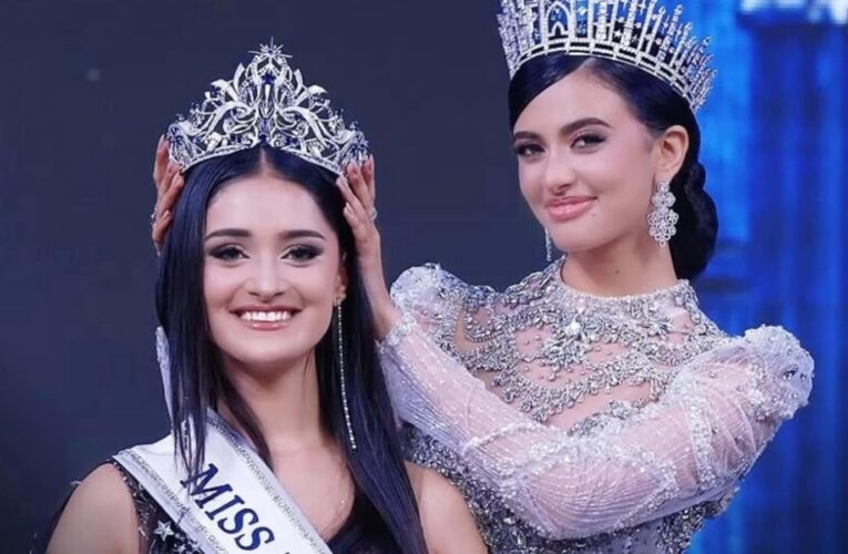 Manika vishwakarma won the title of Miss Universe