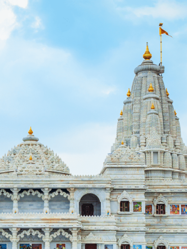 Krishna Janmashtami: 8 Most Beautiful Krishna Temples In India You Can Visit With Kids